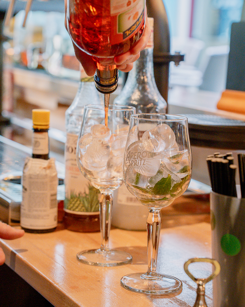 Salle du Babylone Beer Bar